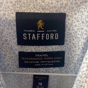 Mens long sleeve casual/dress shirt. Size 18 neck, travel performance shirt.